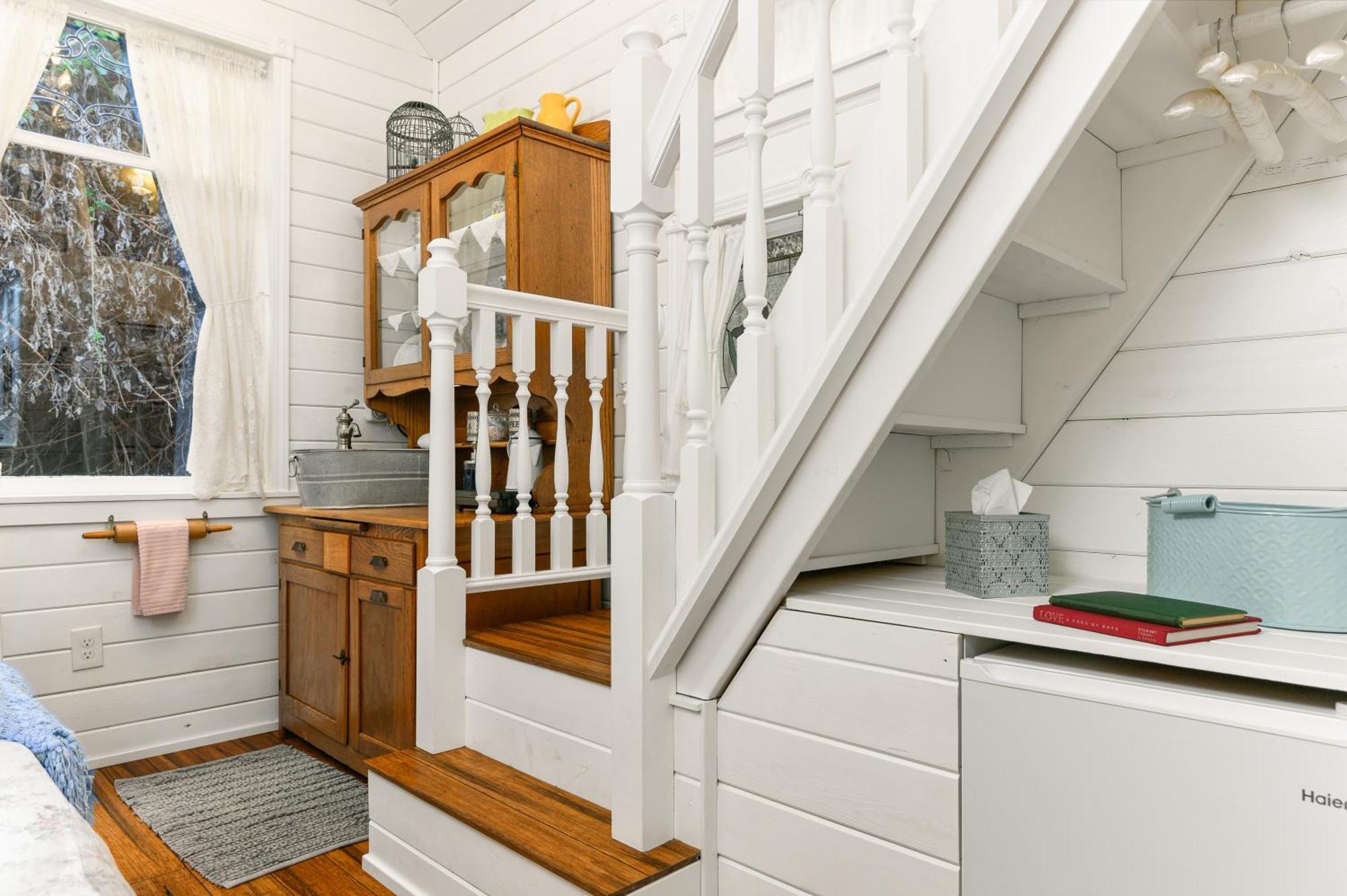 Tiny Digs - Of Tiny 2*