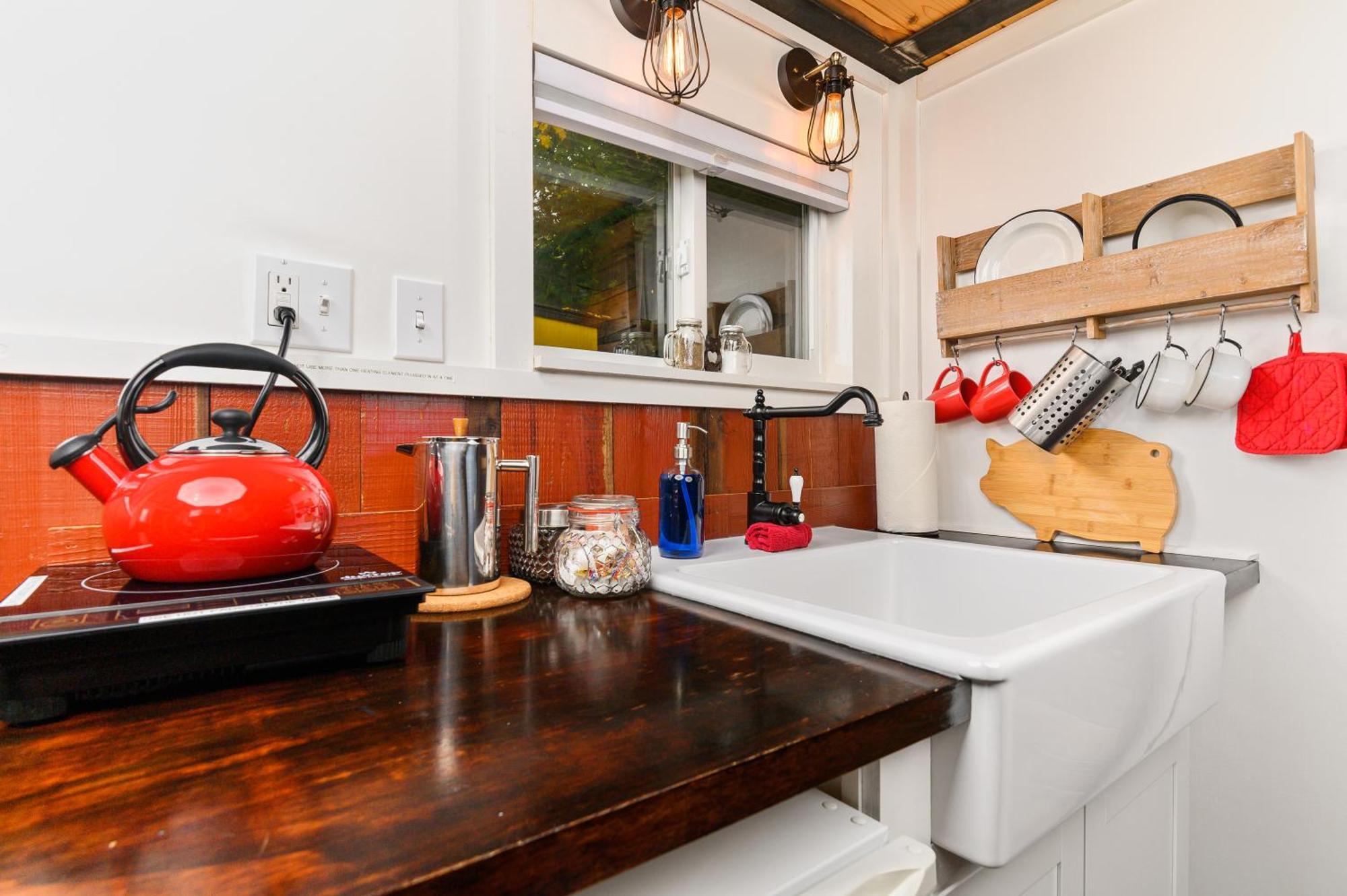 Tiny Digs - Of Tiny 2* Portland