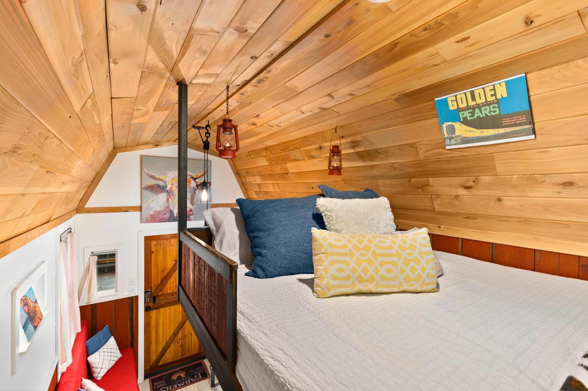 Tiny Digs - Of Tiny Hotel 2*